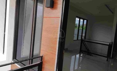 Dijual Rumah 2 Lantai di pusat kota Bandung view indah