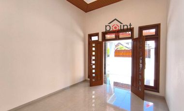 Rumah Mewah Baru Gress Solo Kota Baru Gress di Banjarsari Surakarta