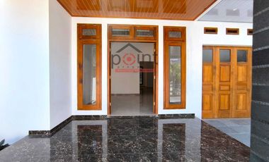 Rumah Mewah Baru Gress Solo Kota Baru Gress di Banjarsari Surakarta