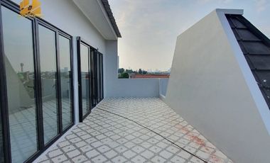 BRAND NEW HOUSEPEJATEN PASAR MINGGU JAKARTA SELATAN Unit ready 