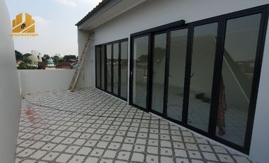 BRAND NEW HOUSEPEJATEN PASAR MINGGU JAKARTA SELATAN Unit ready 