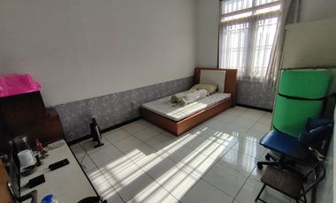 JUAL MURAH Rumah Luas di Jalan Kebon Kopi, Cimahi