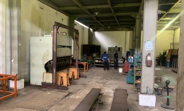 Dijual Pabrik Conveyor aktif jual cepat murah di Narogong, Bekasi.