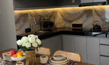 Rumah Mewah 2 Lantai Lokasi Strategis Dalam Ringroad Dekat Amplaz