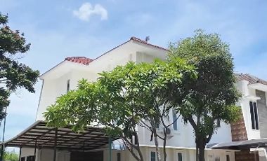 rumah komersial pakuwon city dekat araya puri galaxy kertajaya