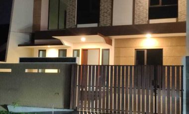 Rumah 2 Lantai Minimalis Modern Puri Anjasmoro Semarang Dekat Bandara