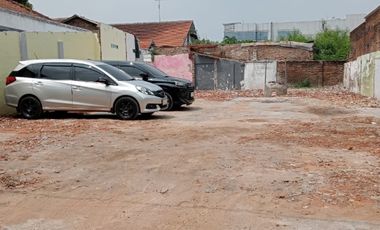 Jual tanah d Jombang  bagus untuk kantor ,rumah hunian , kaffe dll