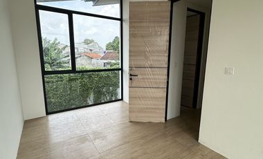 Disewakan Rumah Cendana Cove 2 Kamar, Dekat UPH di Lippo Karawaci