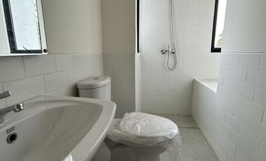 Disewakan Rumah Cendana Cove 2 Kamar, Dekat UPH di Lippo Karawaci