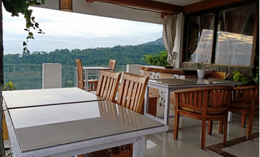 Villa Mewah di Senggigi Lombok