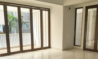 Rumah Cantik Posisi Hoek Discovery Bintaro Jaya CPA13096