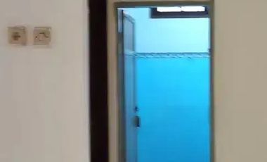 Disewakan Rumah /Kantor Jalan Lebar Tebet Murah Bagus