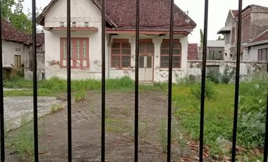 JUAL MURAH TANAH BONUS RUMAH JOMBANG 250 M K ALUN ALUN JOMBANG