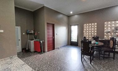 Di Jual Villa Minimalis modern di Lembang Bandung Ba