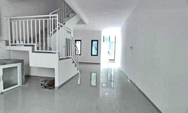 Rumah Baru Siap Huni Dalam Townhouse Di Rawamangun Jakarta Timur