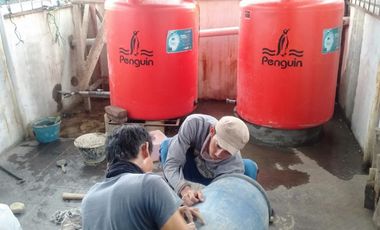 Turun harga....Di jual rumah bagus 2 lantai siap huni di Margahayu permai