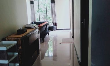 Turun harga....Di jual rumah bagus 2 lantai siap huni di Margahayu permai