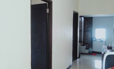 Turun harga....Di jual rumah bagus 2 lantai siap huni di Margahayu permai