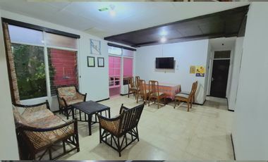 DISEWAKAN HARIAN VILLA KELUARGA YANG ASRI DI WISATA SONGGORITI, BATU