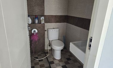 Dijual rumah di Perum Royal Tajur