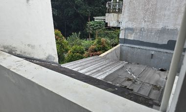 Dijual rumah di Perum Royal Tajur