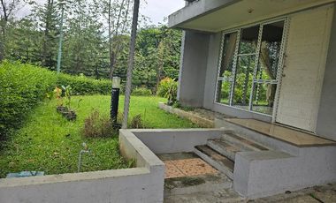 Dijual rumah di Perum Royal Tajur