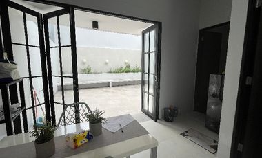 Di JUAL RUMAH  DI SOMERSET EAST CITRA GRAND CITY PALEMBANG