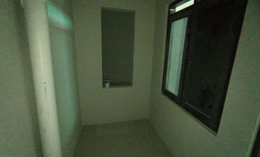 Rumah solo kota murah di belakang SMP 18 mojosongo