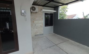 Rumah solo kota murah di belakang SMP 18 mojosongo