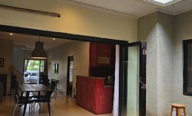 Rumah Cantik Semi Furnished Siap Huni di Emerald Bintaro Jaya 11737LR