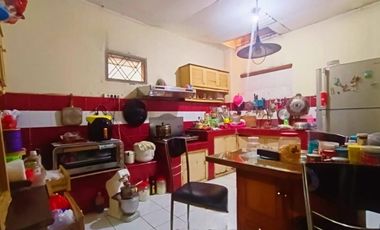 Rumah Nyaman di Taman Kopo Indah