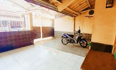 Rumah Nyaman di Taman Kopo Indah