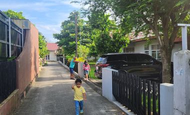 Dekat Awalbross Sudirman pekarangan  Luas