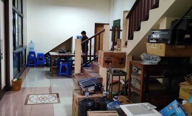 Dijual Gedung dan Kantor jln Cok Agung Tresna Renon Denpasar