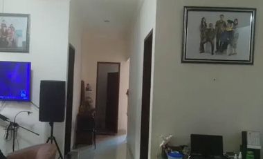 Rumah 5 Kamar di Lokasi Strategis Padang Sambian