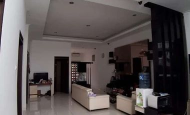 Jual Rumah taman holis indah 2