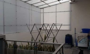 Jual rumah di istana regency sudirman