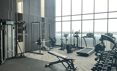 Sewa Apartment Hillcrest House 3 BR Furnished Dekat Uph Dan Siloam