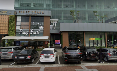 Sewa Apartment Hillcrest House 3 BR Furnished Dekat Uph Dan Siloam