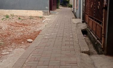 kontrakan 14 pintu terisi full SHM di belakang RS permata depok