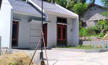 rumah dekat kampus UNY Wates di kulon progo jogja