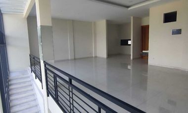 Jual rumah mewah ,  baru Kota Baru Parahyangan