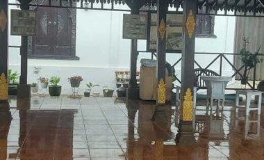 Rumah Model Joglo Dekat Tempat Wisata 742 m²