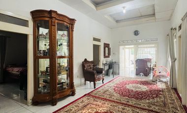 Rumah di Lokasi Komersil Gunung Batu Cocok Buat Kantor Buat Usaha