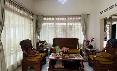 Rumah di Lokasi Komersil Gunung Batu Cocok Buat Kantor Buat Usaha