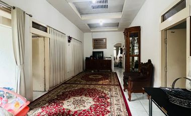 Rumah di Lokasi Komersil Gunung Batu Cocok Buat Kantor Buat Usaha