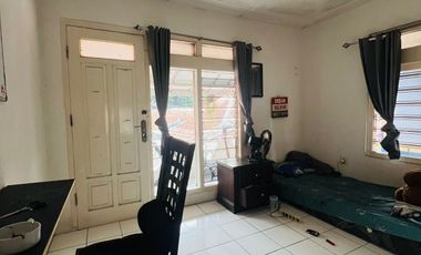 Rumah di Lokasi Komersil Gunung Batu Cocok Buat Kantor Buat Usaha