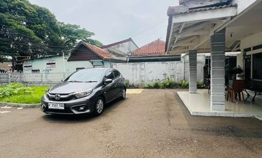 Rumah di Lokasi Komersil Gunung Batu Cocok Buat Kantor Buat Usaha