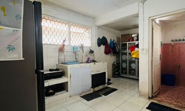 Rumah di Lokasi Komersil Gunung Batu Cocok Buat Kantor Buat Usaha