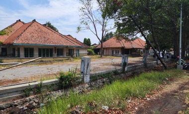 Disewakan Bangunan Bernuansa Kolonial